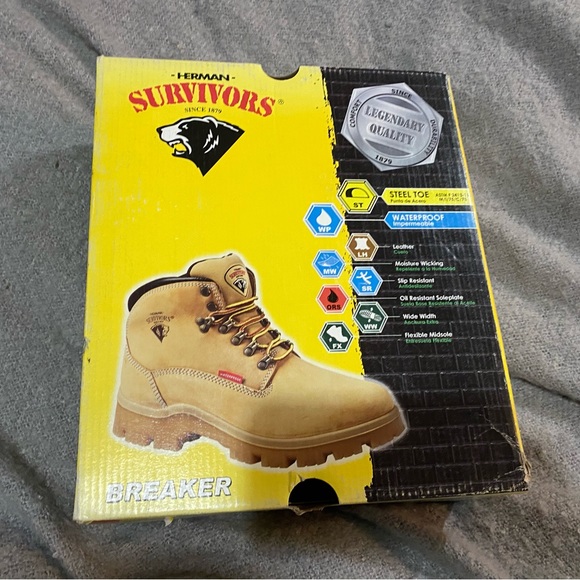 Workboots - Picture 2 of 5